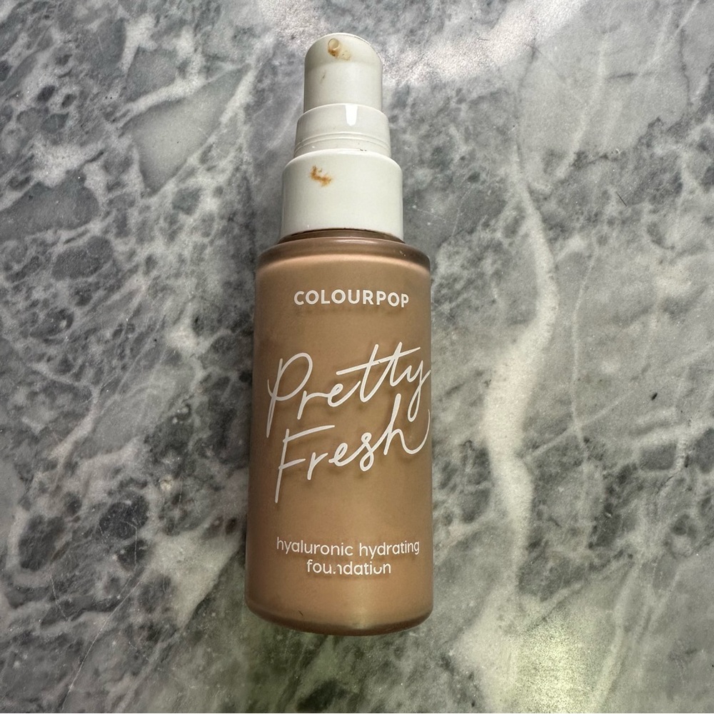 Colourpop Pretty Fresh Foundation Medium 85N